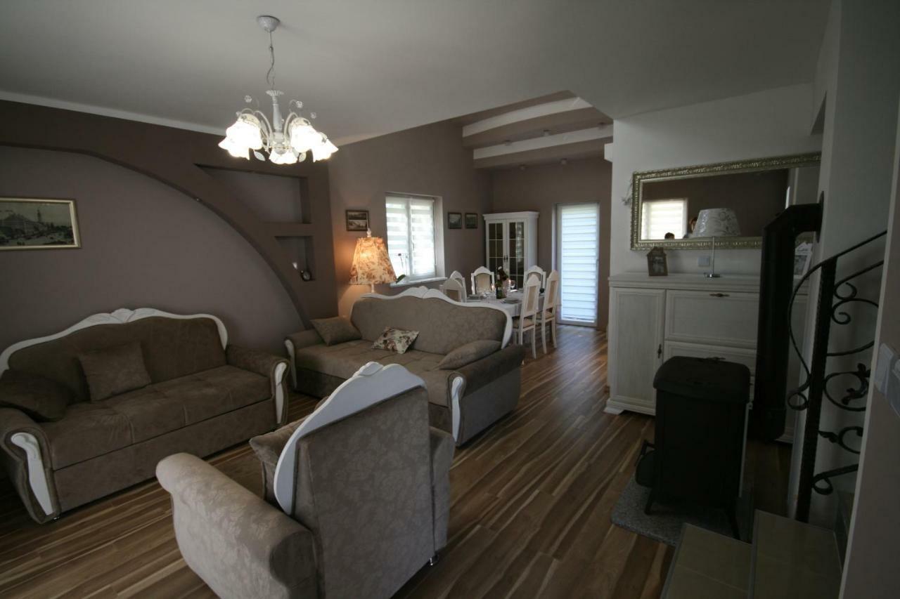 Holiday House Leona Otočac Eksteriør bilde